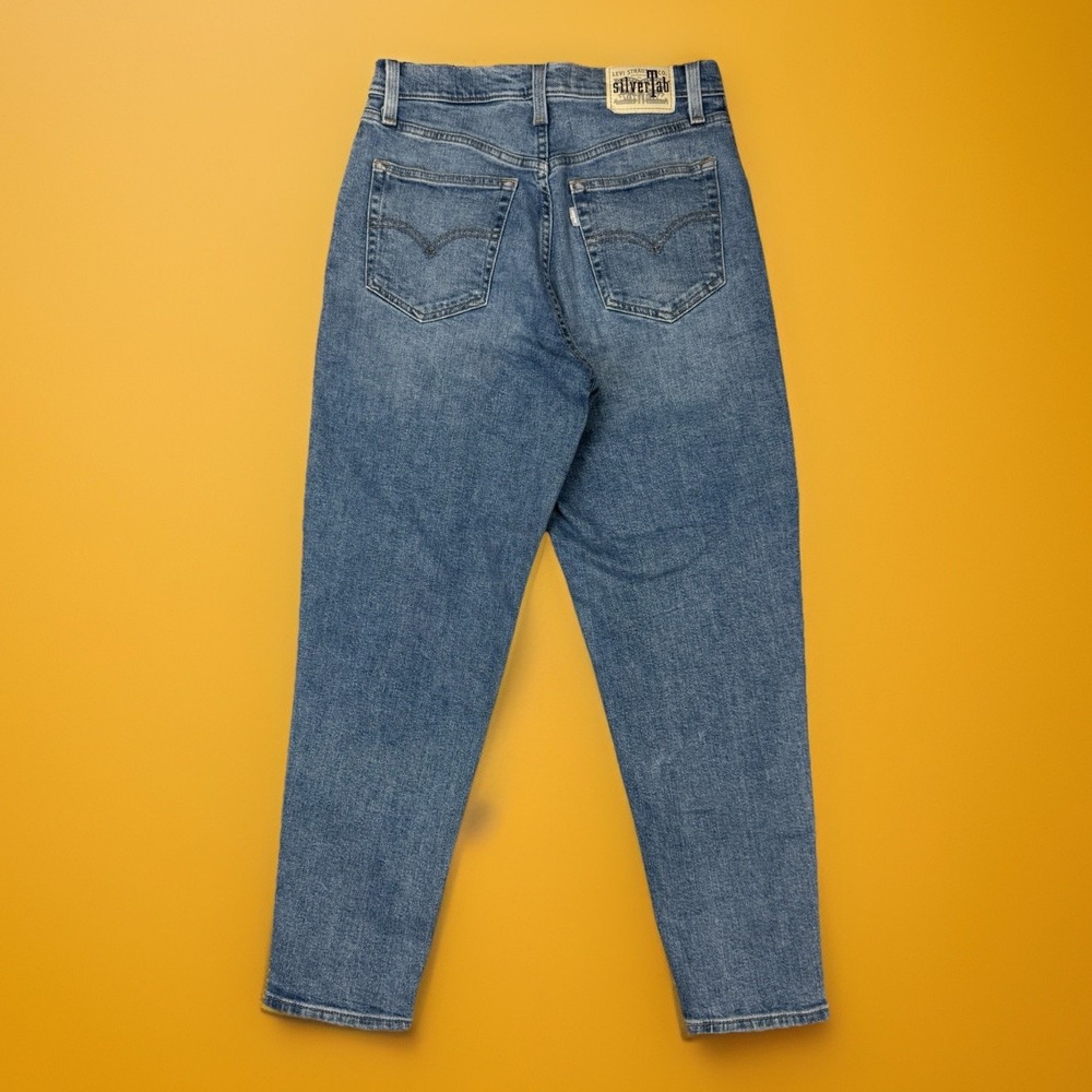 Levi's SilverTab Mom Jean 27x27 Medium Wash High Rise 90s Style‎ Y2K Denim